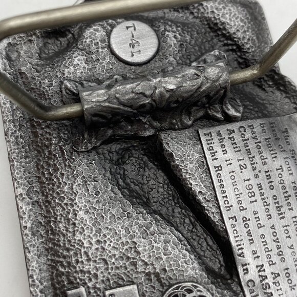 VTG Space Shuttle Columbia Silver belt buckle 1982 USA commemorative - Picture 5 of 7